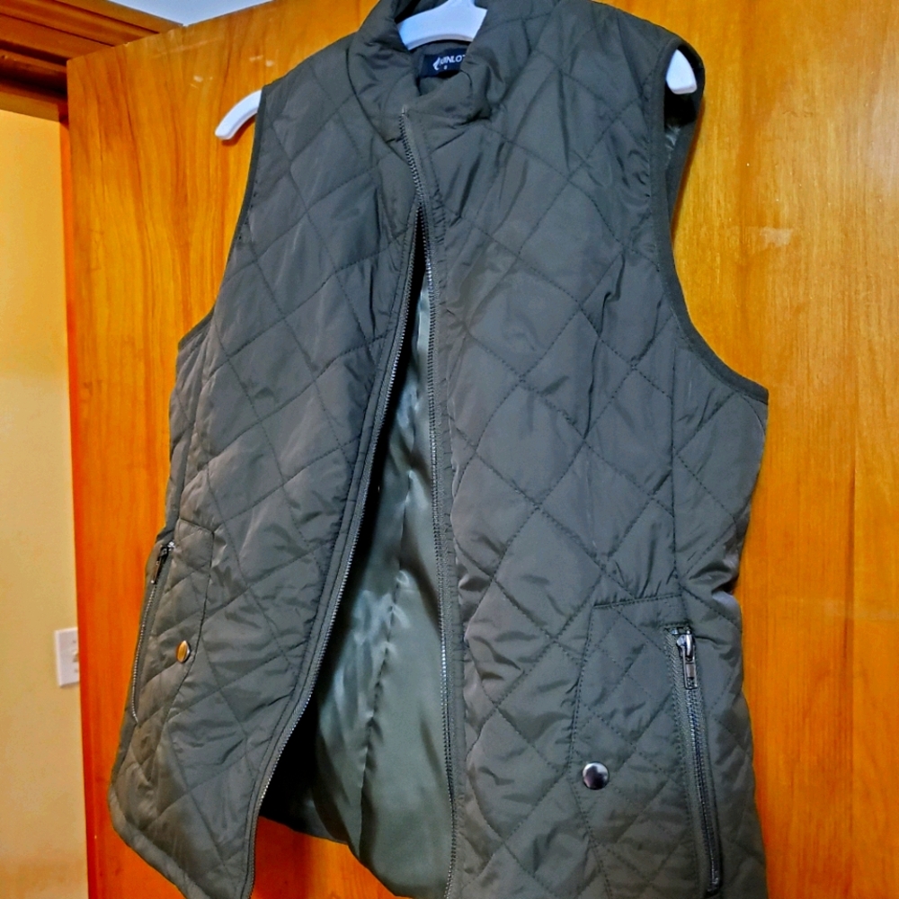 Funiloth Green Padded Vest, Stand Collar L